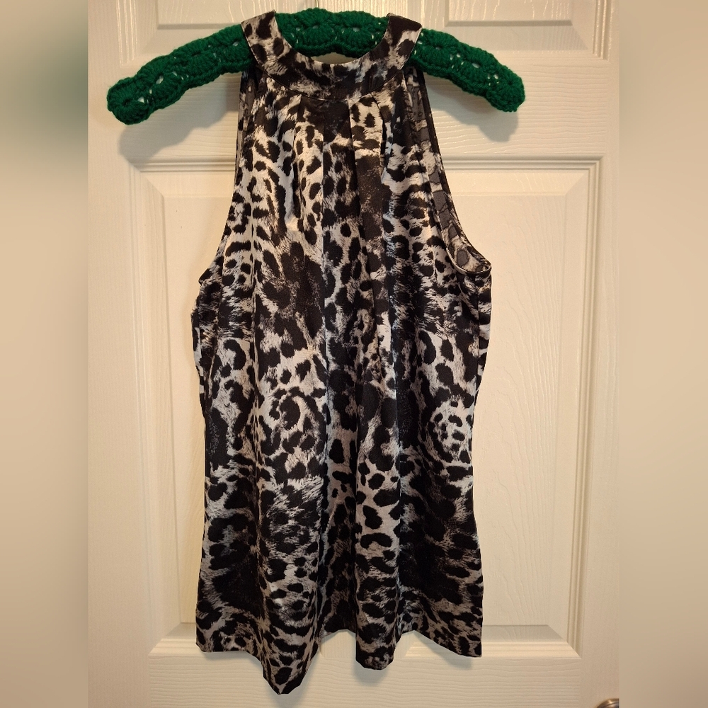 Leopard Print Sleeveless Top